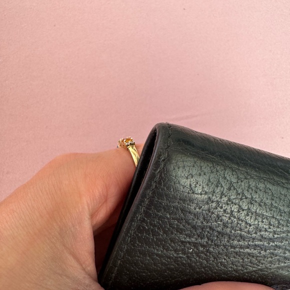 Authentic Gucci Black ANIMALIER BI-FOLD WALLET - Picture 10 of 16